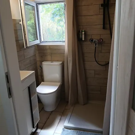 Tiny House *